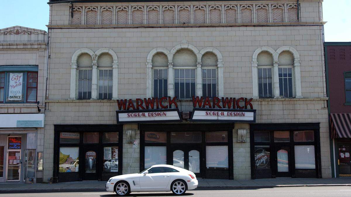 Firefighters battled a multi-alarm fire at the Warwick Theatre in Kansas City’s Midtown early Wednesday. The Warwick opened in 1912 in Colonial Revival style. It seated 691 on two floors. Until recently the Warwick housed Soreal Design, which has now moved. File photo from 2005.