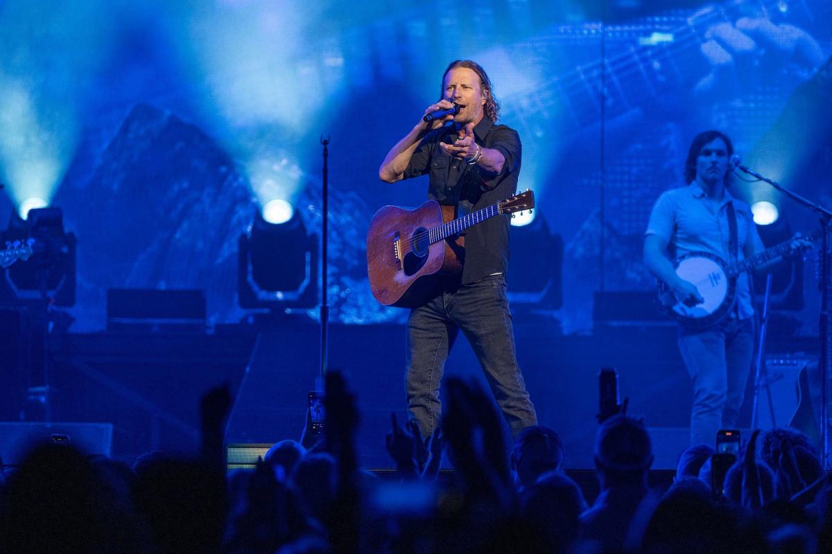 Dierks Bentley performs the song “I Hold On” during his concert Friday at T-Mobile Center.