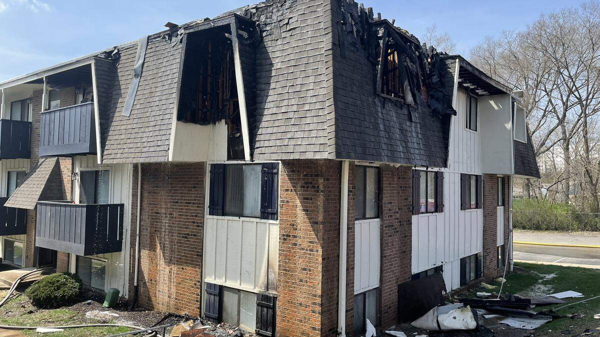 An apartment building in Kansas City, Kansas, caught fire Tuesday morning.