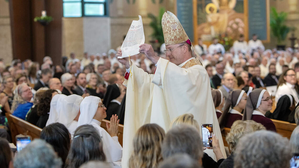 New KCK Archbishop Shawn McKnight: ‘Pope Francis gave me to you. I belong to you now’ | Opinion
