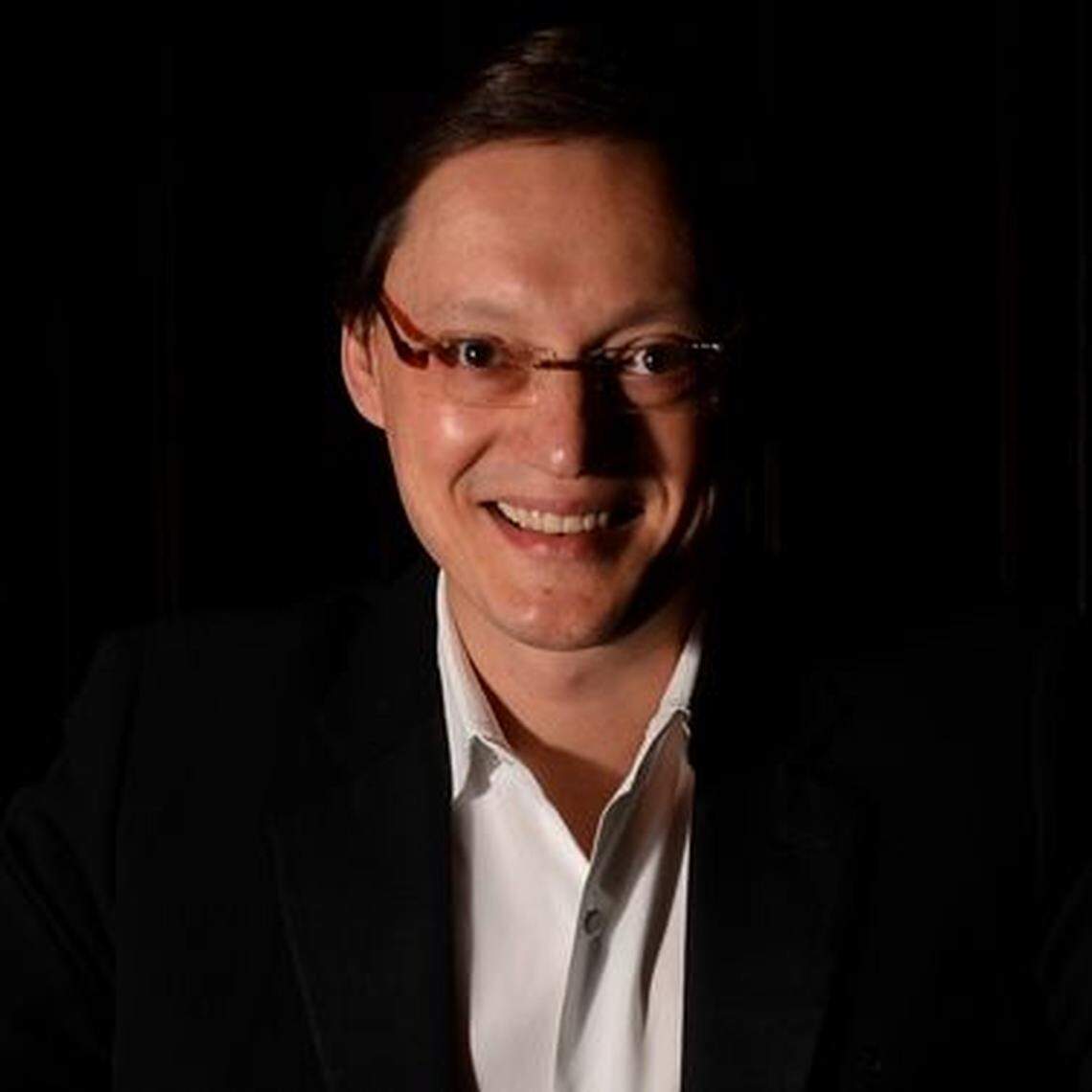 Stanislav loudenitch performs on piano Jan. 30, 2021 in the 1900 Building.