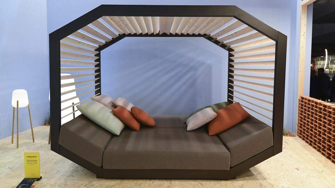 Patio Furniture Ideas for Making the Most of Your Outdoor Space in Warm Weather