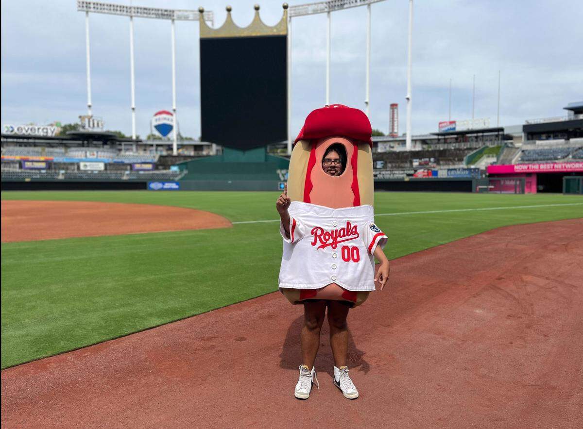 It took Star reporter Joseph Hernandez 19 seconds to run 100 yards wearing a hot dog costume at Kauffman Stadium Wednesday, Aug. 27.