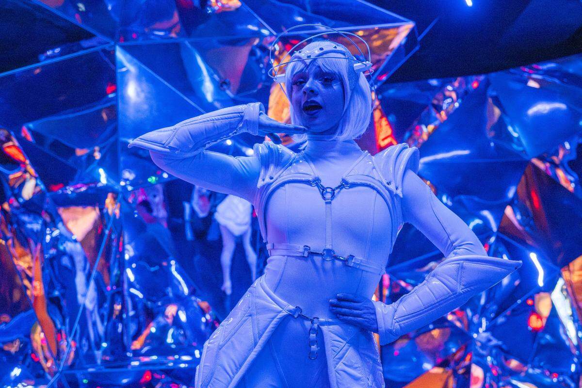 Rebecca Mansueto, manager and lead performer for Quixotic's dance routines at Atlas 9 in Kansas City, on Wednesday, February 25, 2026. Mansueto, seen here as the character ‘Starbot,’ was born in Australia and began classical training since she was 11 years old.