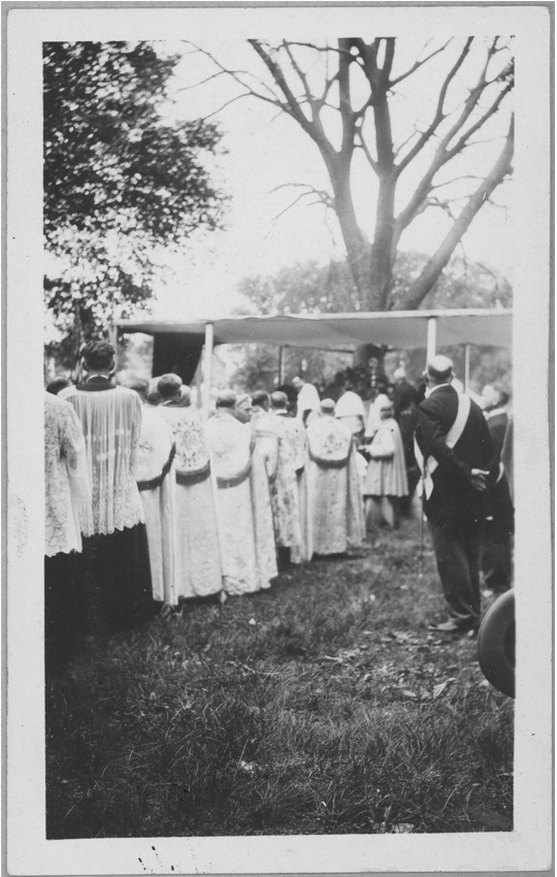 Memorial Day procession at Mount St. Mary’s Cemetery, May 30, 1929.