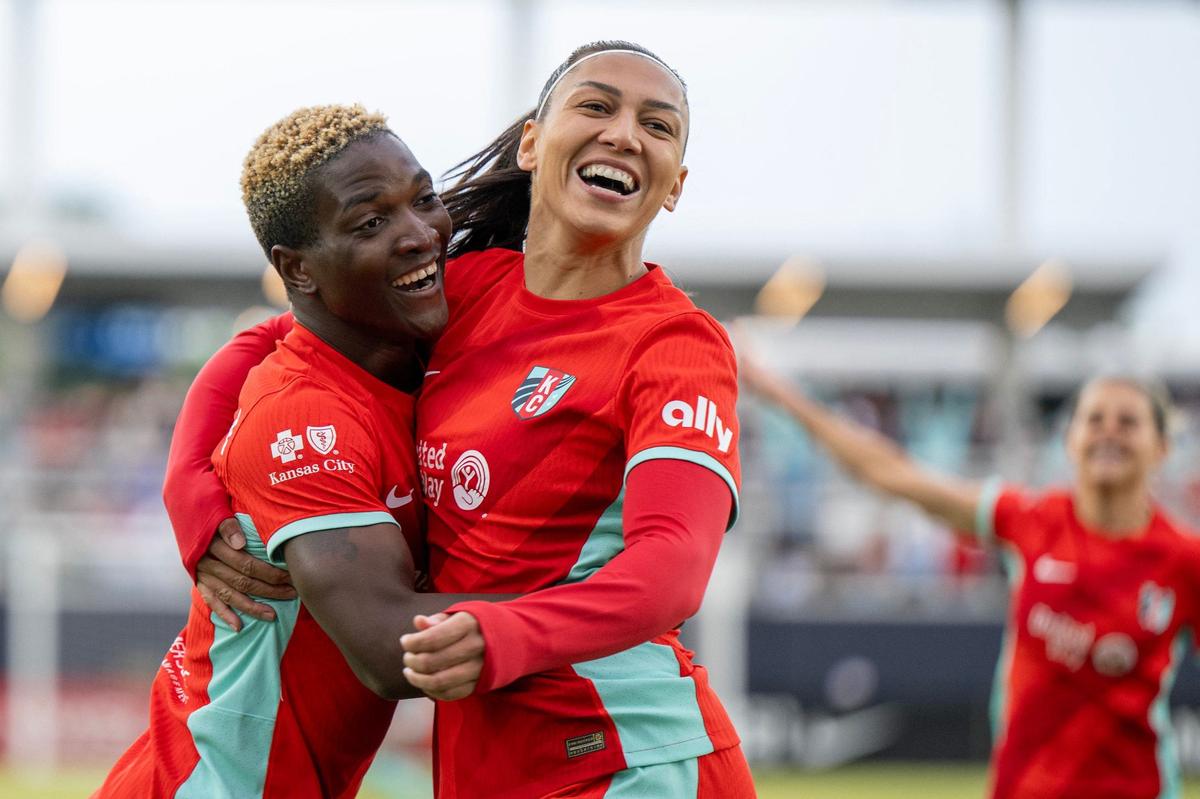 Kansas City Current forward Bia Zaneratto (9) celebrates a goal in the first half with forward Temwa Chawinga (6) during an NWSL game against Bay FC on Saturday, April 20, 2024, in Kansas City.