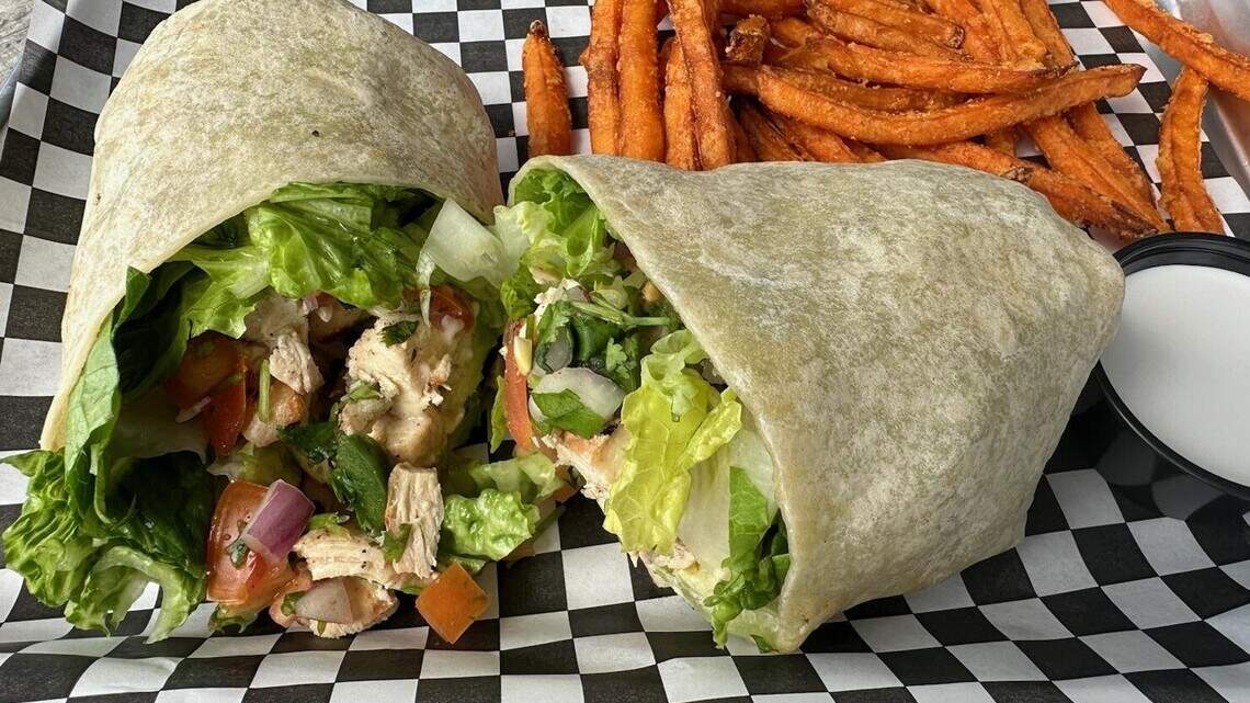 Pizza, ice cream, Thai food and more Whataburgers: Kansas City area restaurant updates