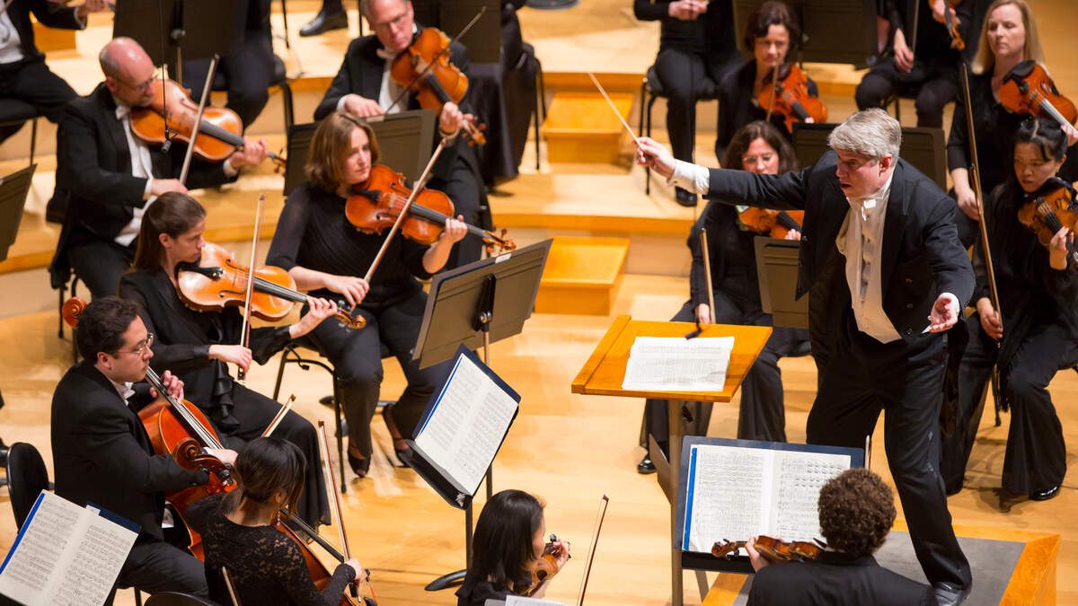 Michael Stern conducts the Kansas City Symphony.