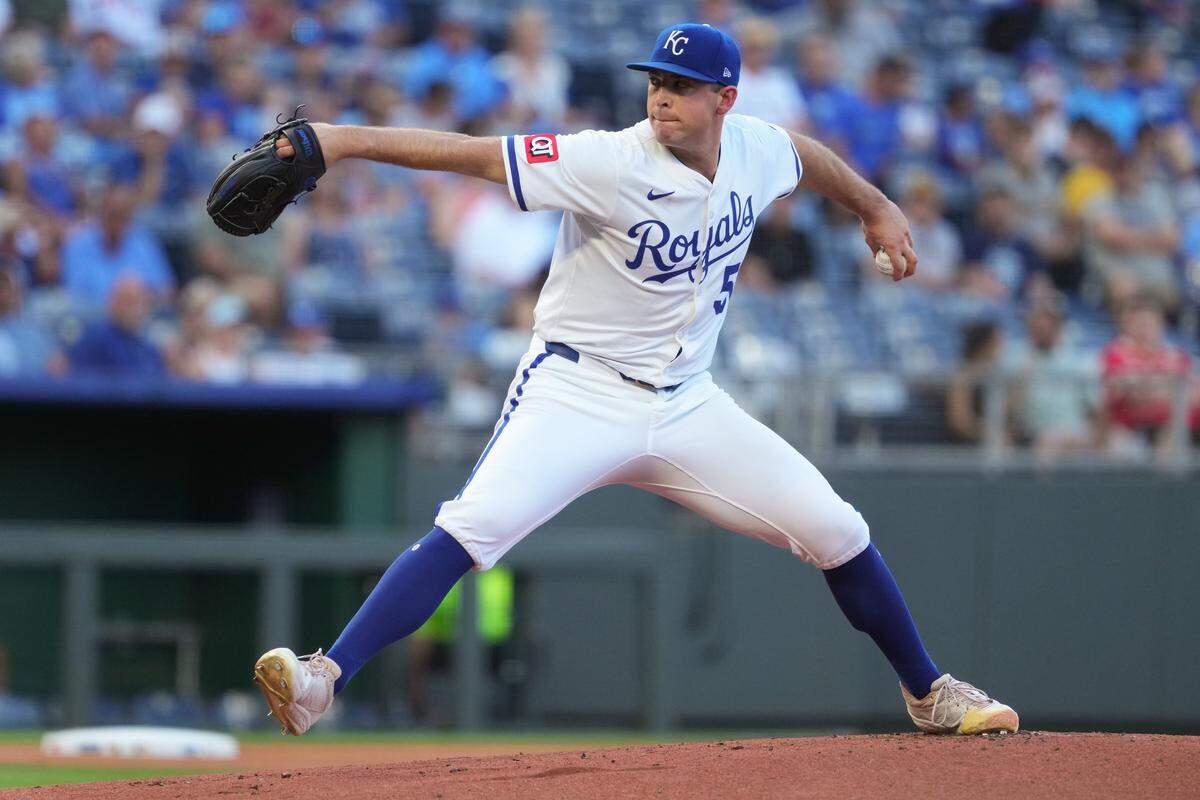 Kris Bubic #50 of the Kansas City Royals pitches in the first inning against the Pittsburgh Pirates at Kauffman Stadium on July 09, 2025 in Kansas City.