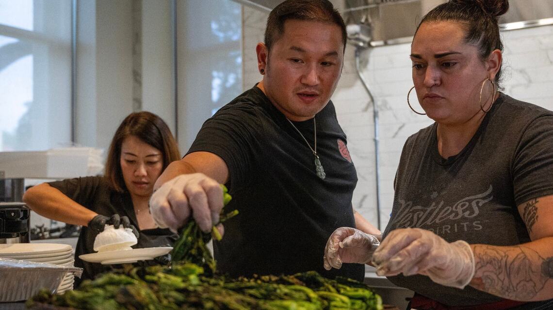 Taiwanese cook turned kitchen experience into a KC business | Kansas ...