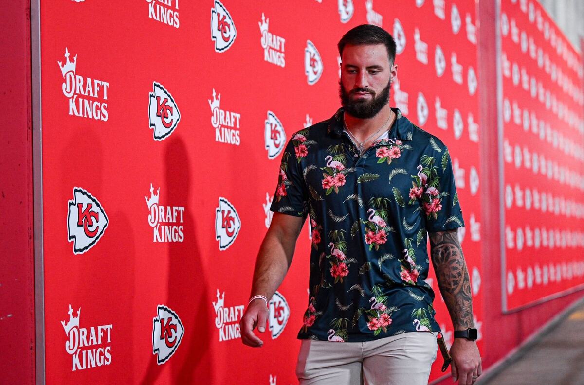 Kansas City Chiefs tight end Noah Gray arrives for the Chiefs’ game with the Bengals Sunday, Sept. 15, 2024, at GEHA Field at Arrowhead Stadium.