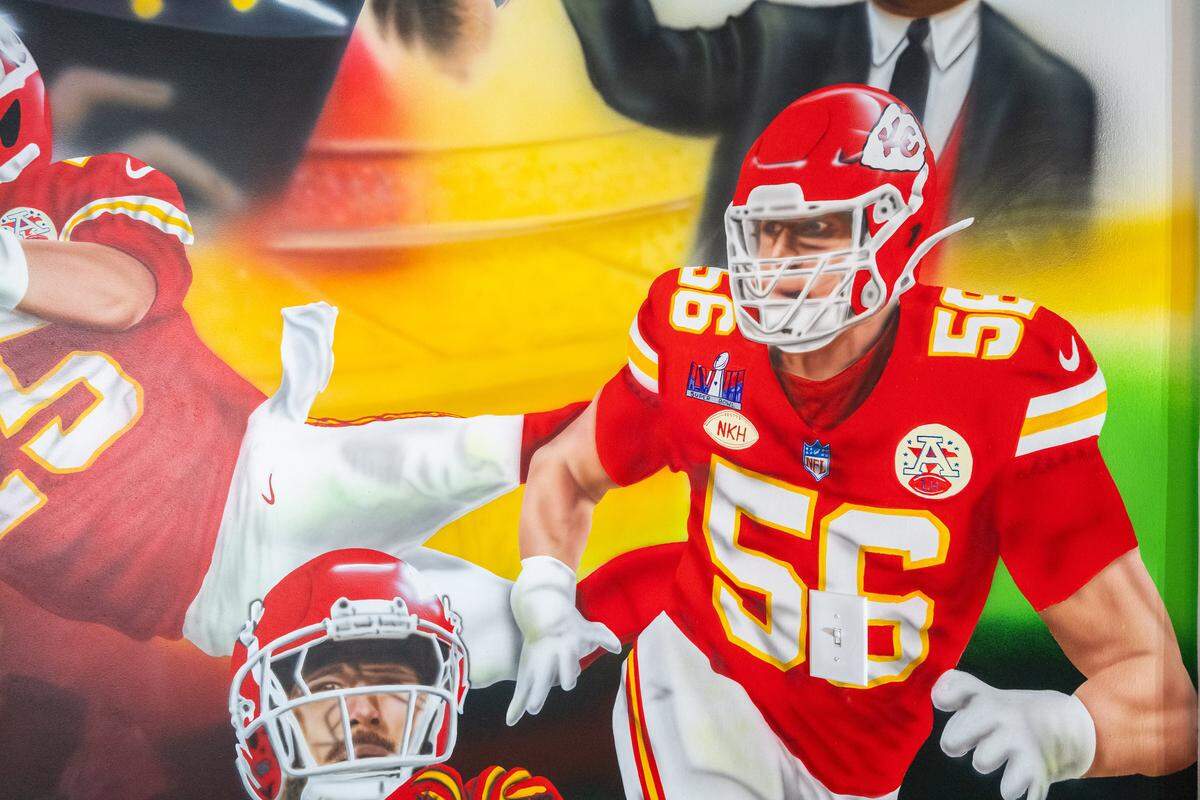 Chiefs defensive lineman George Karlaftis is Mary Ellen’s favorite player. She says he looks like her son-in-law.
