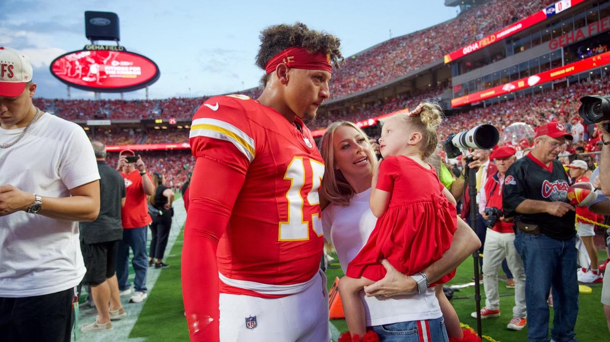 Brittany Mahomes, seen with her husband, Chiefs quarterback Patrick Mahomes, and their daughter Sterling before the home opener in September, is due any day now with the couple’s third child.