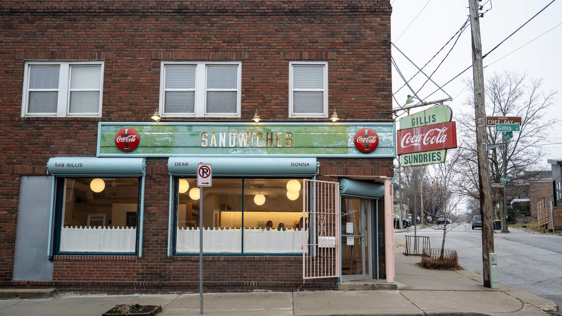What’s for dinner? This corner restaurant in KC’s Columbus Park