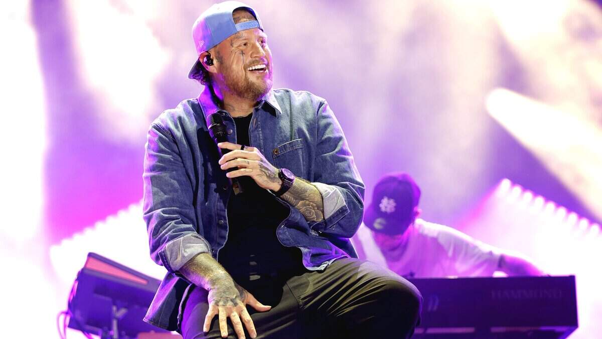 Jelly Roll performs onstage at Nissan Stadium during CMA Fest 2026 Day 1 on June 4, 2026 in Nashville, Tennessee.