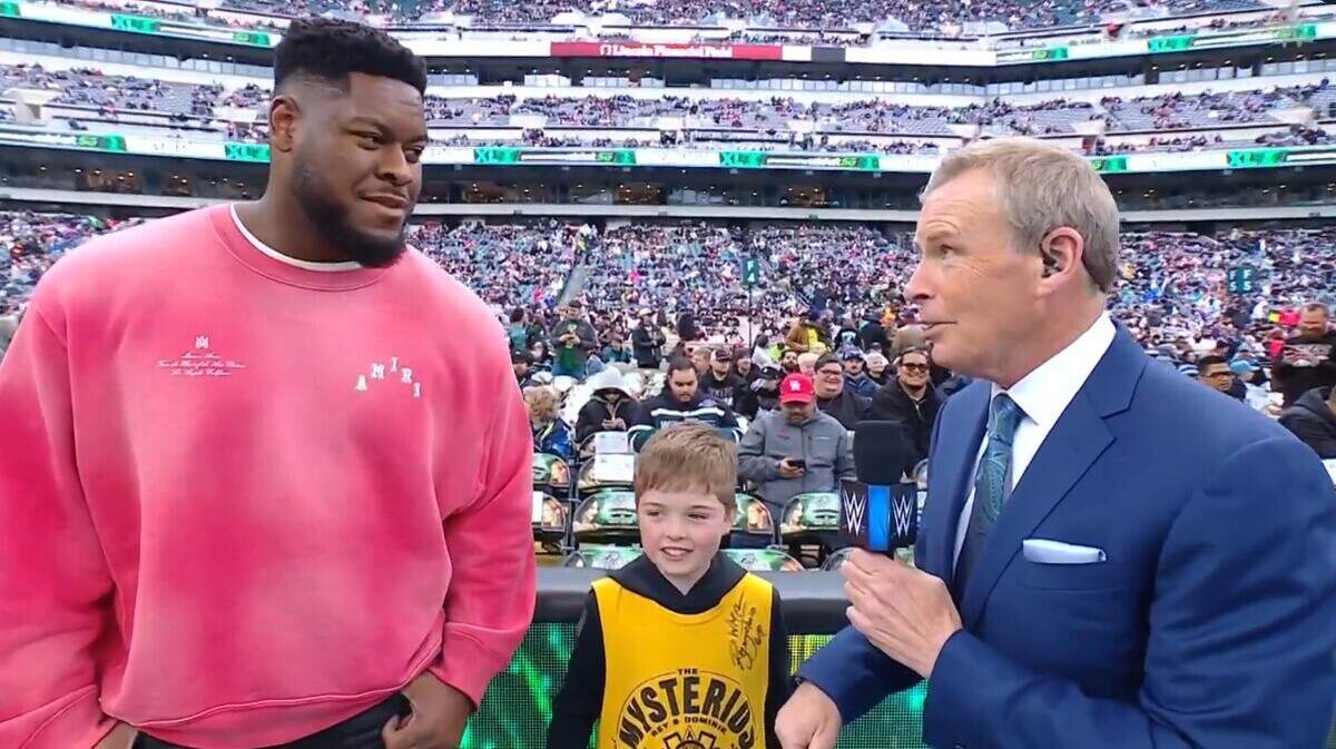 The Chiefs’ Trey Smith was interviewed at WrestleMania on Saturday, along with Joey Borgonzi, the boy he helped calm at the Super Bowl rally shooting.