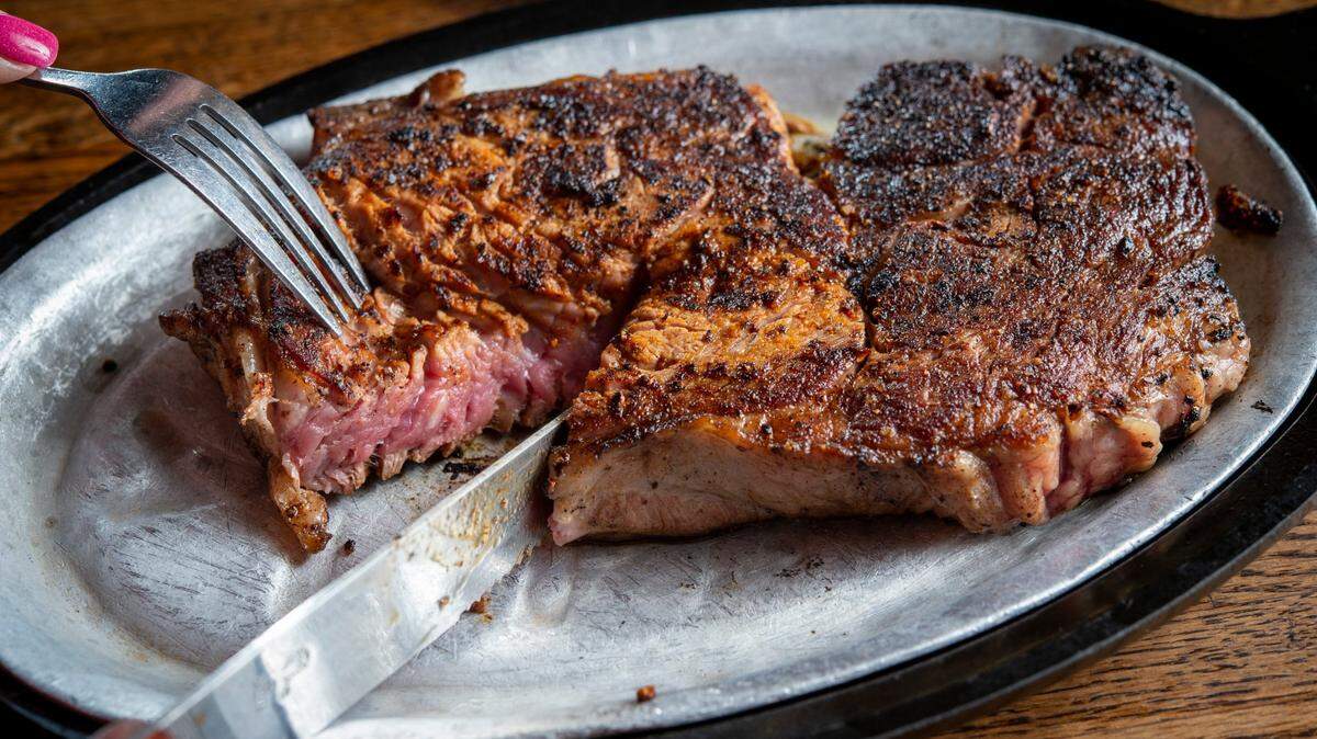 Jess & Jim’s Steakhouse, 517 E. 135th St., in Kansas City, is known for premium steaks, including a 16-ounce ribeye. The family-owned restaurant has been in business since 1938.