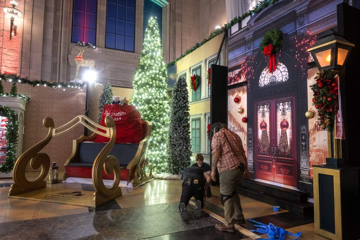 Final touches were being put on a Union Station's vintage sleigh display area on Thursday, November 20, 2025, in Kansas City. The sleigh will be used for photo opportunities during the “Holiday Reflections” exhibit at Union Station on Thursday, November 20, 2025, in Kansas City.