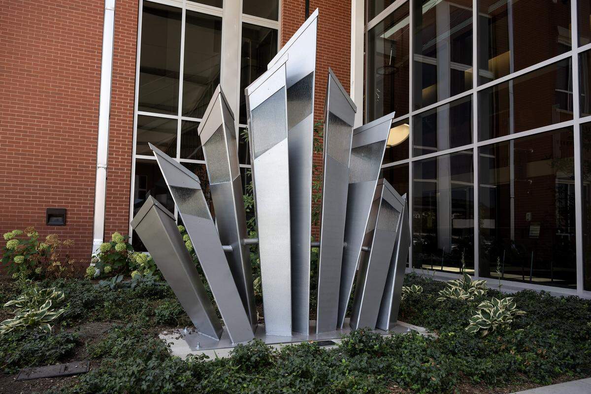 A sculpture by artist Dave Eames is seen outside Lee's Summit City Hall near the Green Street development on Tuesday, Aug. 5, 2025.
