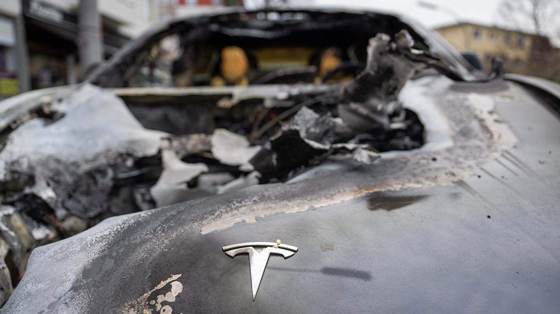 Attacks on the electric cars in Kansas City and across the United States will backfire on liberals.