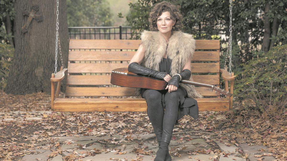 Amy Grant, known as the Queen of Christian Pop, will come to the Music Hall on Nov. 30.