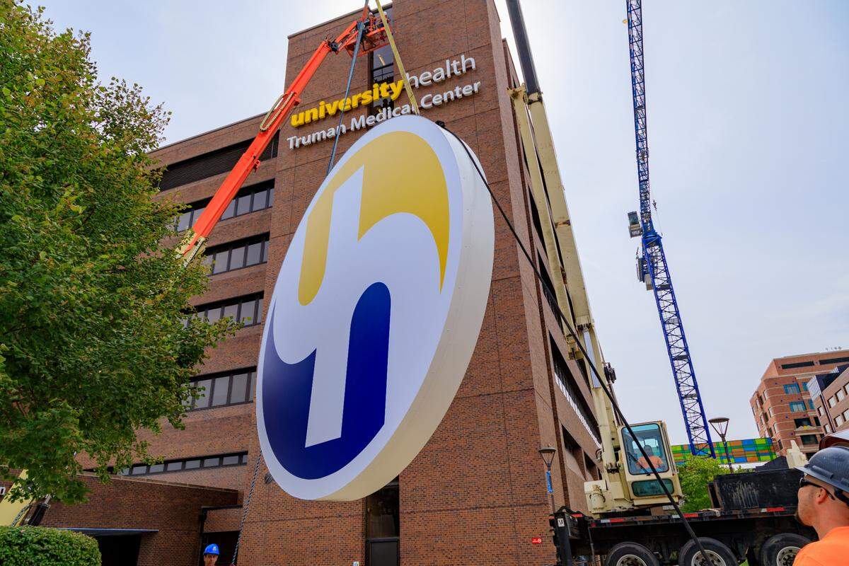 Truman Medical Centers/University Health has changed its name to simply University Health to emphasize its relationship with the University of Missouri-Kansas City.