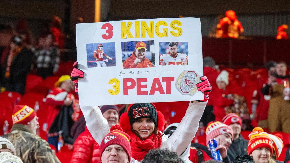 During the celebration at GEHA Field at Arrowhead Stadium Sunday after the Chiefs beat the Bills to win another trip to the Super Bowl, one Chiefs player and his girlfriend staged a gender reveal.
