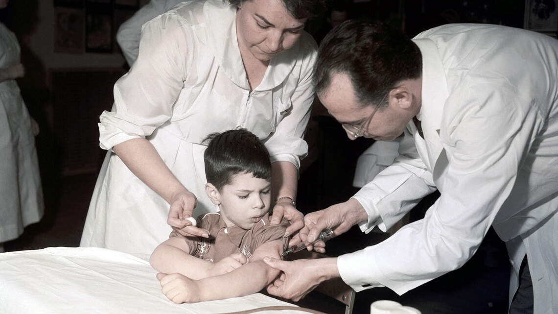 3,000 Americans died in worst year of polio epidemic, yet we all got vaccinated ASAP