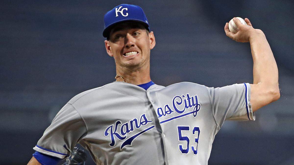 Kansas City Royals starting pitcher Eric Skoglund delivers during the first inning of a baseball game against the Pittsburgh Pirates in Pittsburgh, Tuesday, Sept. 18, 2018.