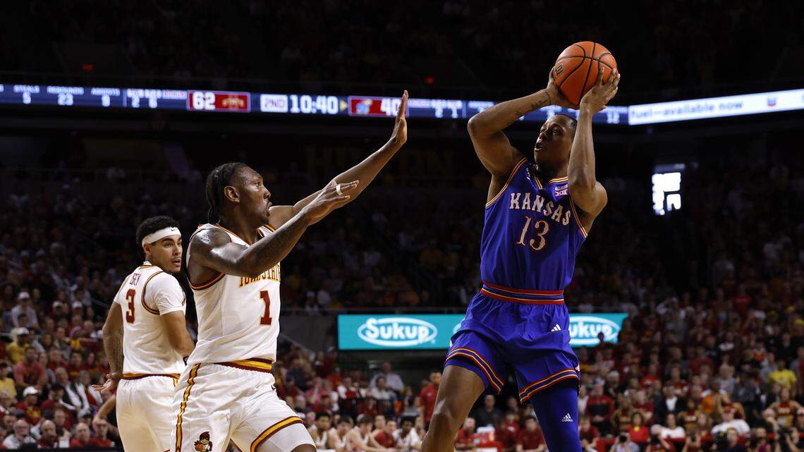 KU basketball’s eight-game win streak ends at Iowa State. Here are the takeaways
