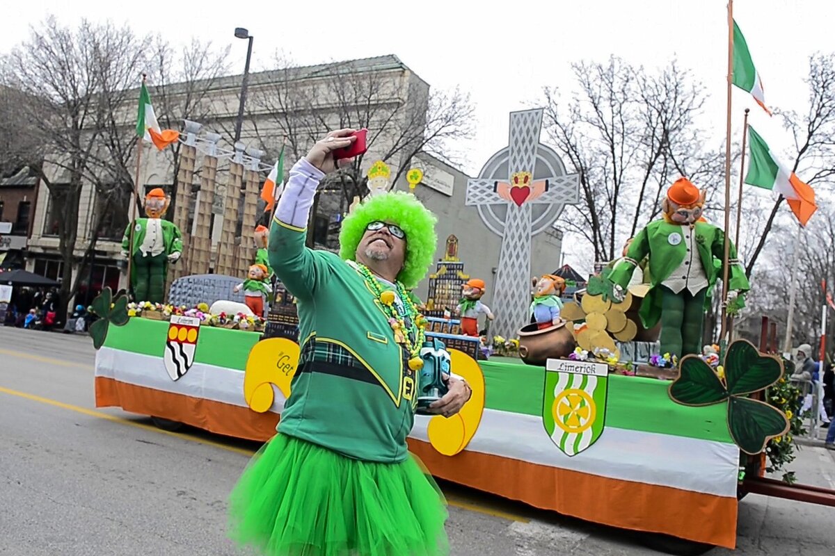 Shon Hall snapped a selfie with a float at St. Patrick's Day parade Saturday morning.