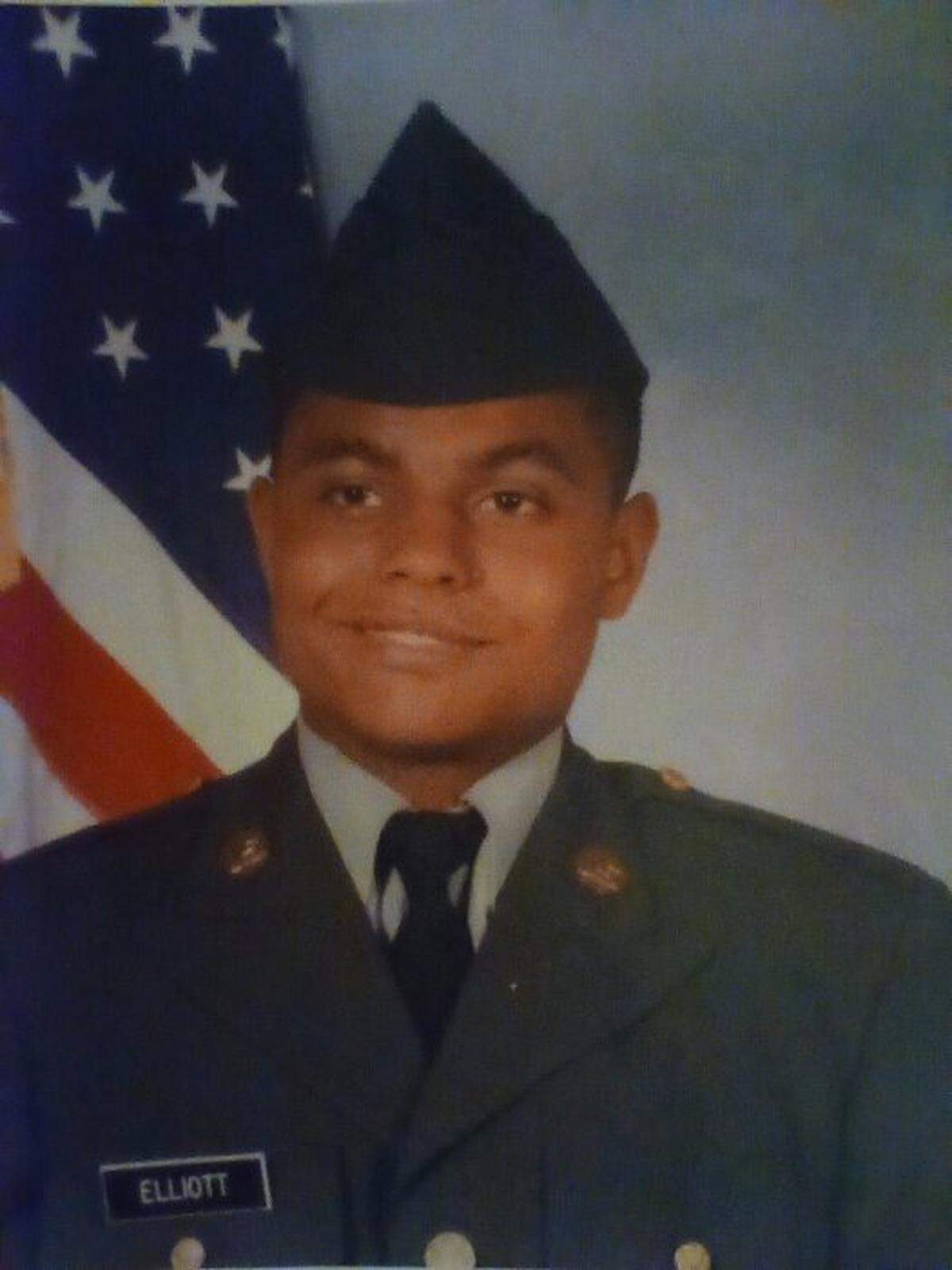 Louis Elliott Jr., US Army veteran, died June 25. He was 53.