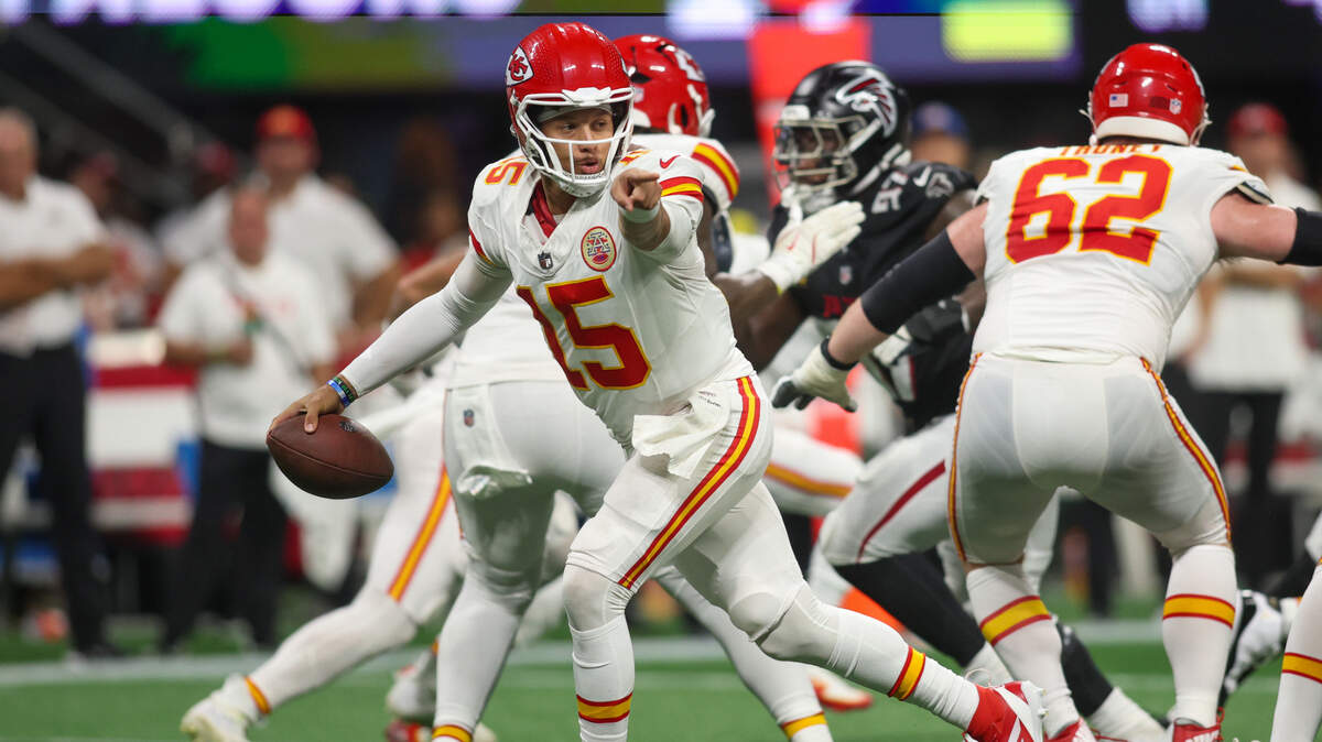 Kansas City Chiefs quarterback Patrick Mahomes drops back to pass against the Atlanta Falcons during Sunday night’s game at the Mercedes-Benz Stadium.