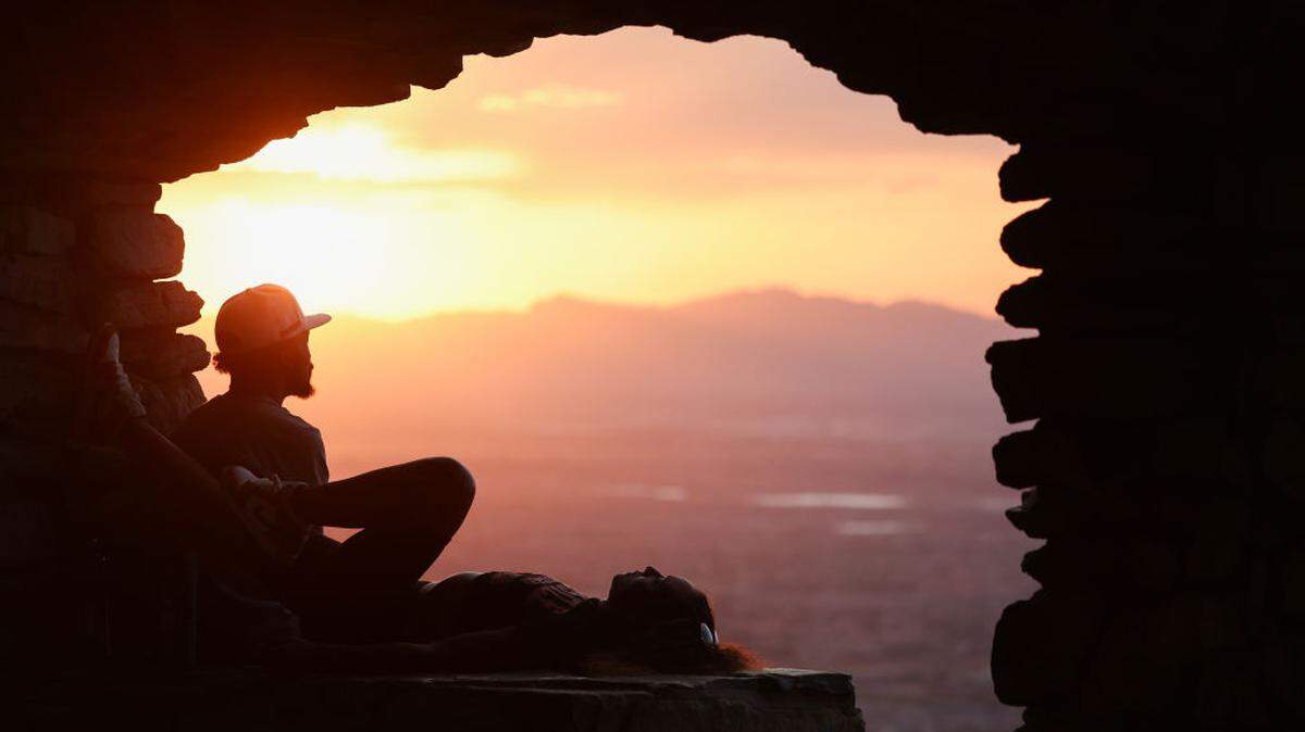 Morning light does more for your sleep than avoiding screens at night. Here’s the circadian lighting schedule backed by new research.