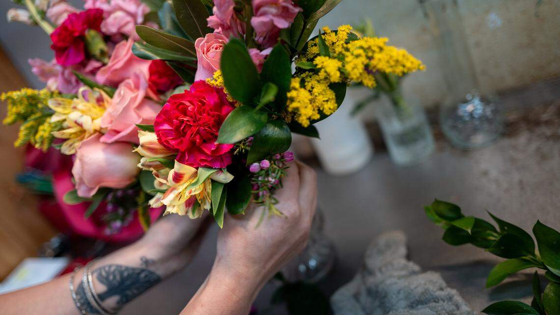 Thoughtful Mother’s Day Ideas You Can Pull Off at Home on a Small Budget Without Stress or Extra Cost