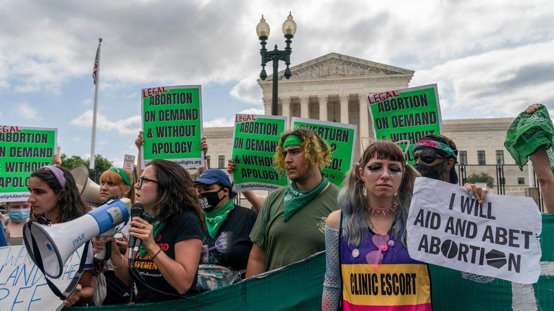 Which states are likely to eliminate or severely restrict abortion post Roe v. Wade?