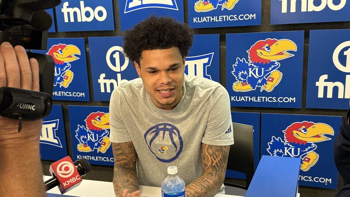 Jayden Dawson returns to Loyola University after one season with Kansas Jayhawks