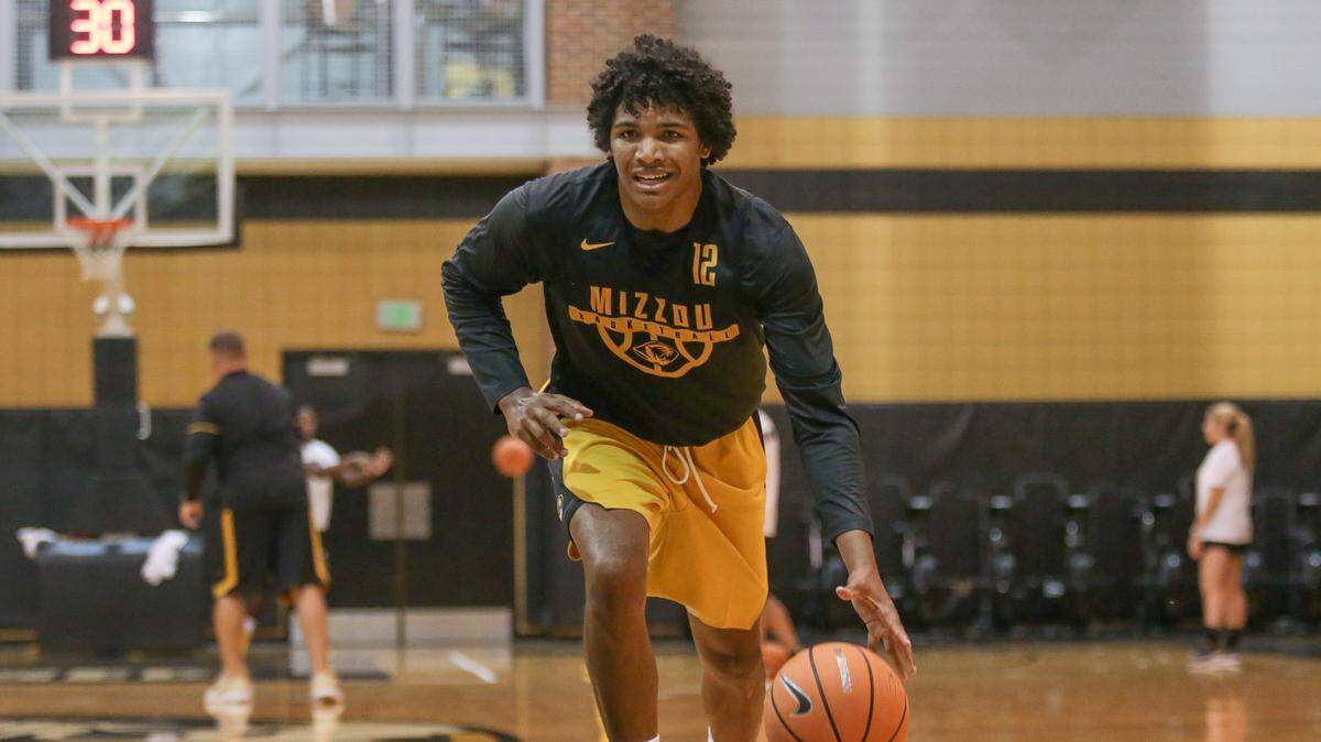 Mizzou basketball teammates are high on Evansville transfer Dru Smith, who sat out last season because of NCAA transfer rules but is expected to make a big impact when he takes the court next month in Columbia.