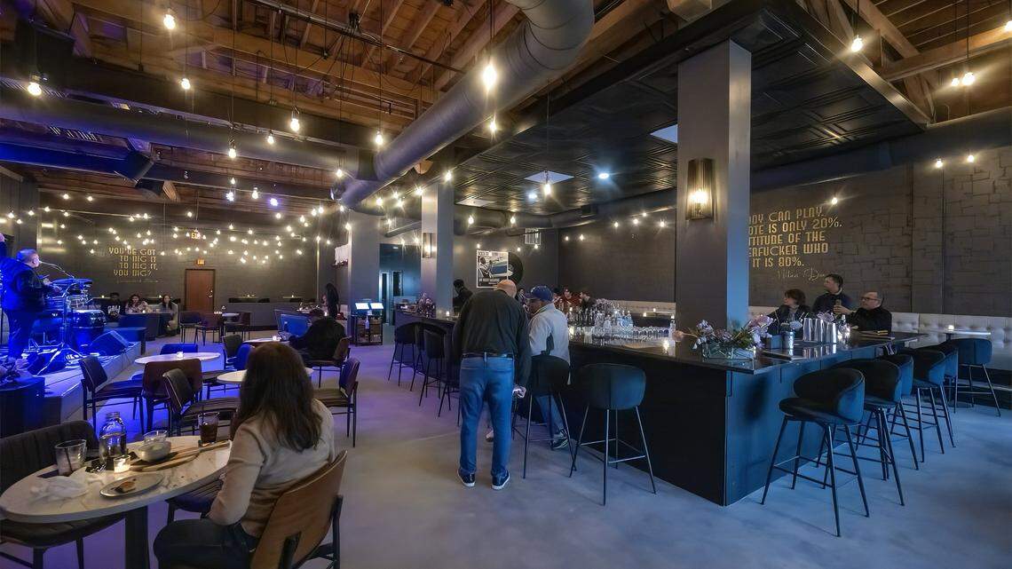 New jazz bar opens in Kansas City, serving flatbreads and cocktails