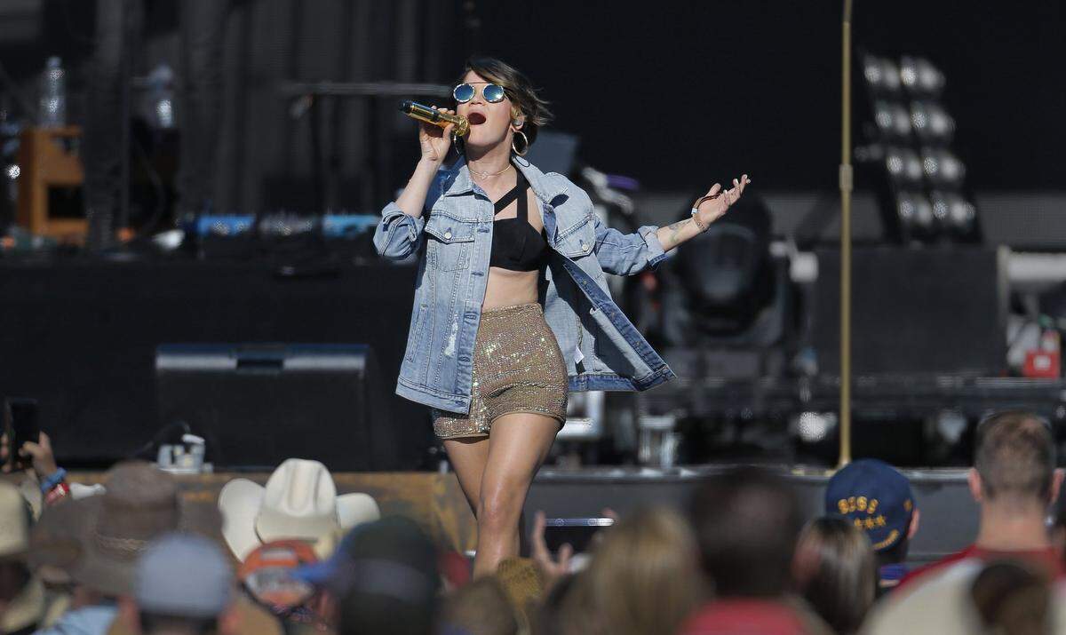Country and pop singer Maren Morris will perform at Starlight on July 21.