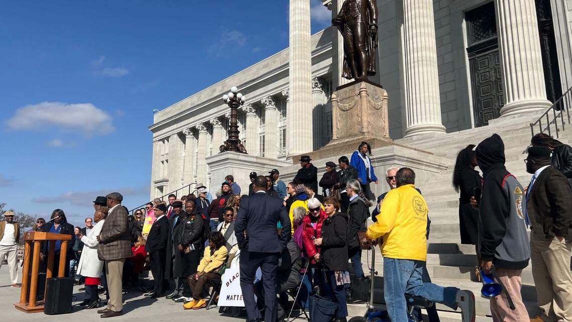 MO bill empowers governor to appoint special prosecutors to cities with high homicide rates