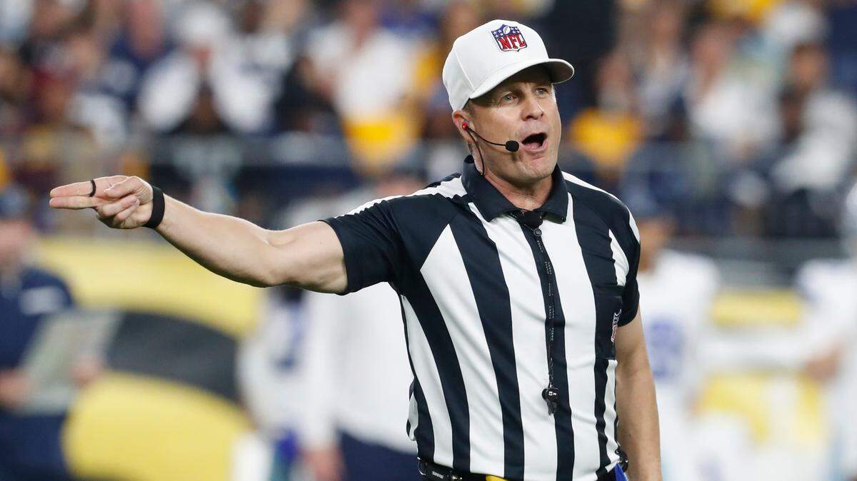 NFL referee Shawn Hochuli