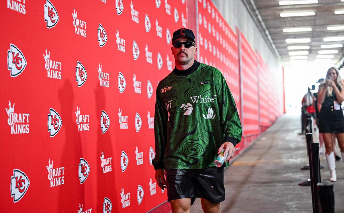 Kansas City Chiefs tight end Travis Kelce arrives for the Chiefs’ game with the Bengals Sunday, Sept. 15, 2024, at GEHA Field at Arrowhead Stadium.
