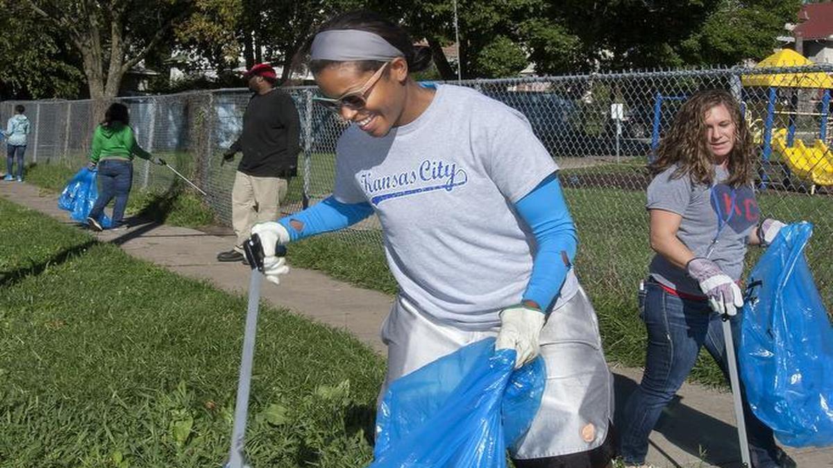 Want to do your part for Earth Day? Here are cleanups happening all over Kansas City