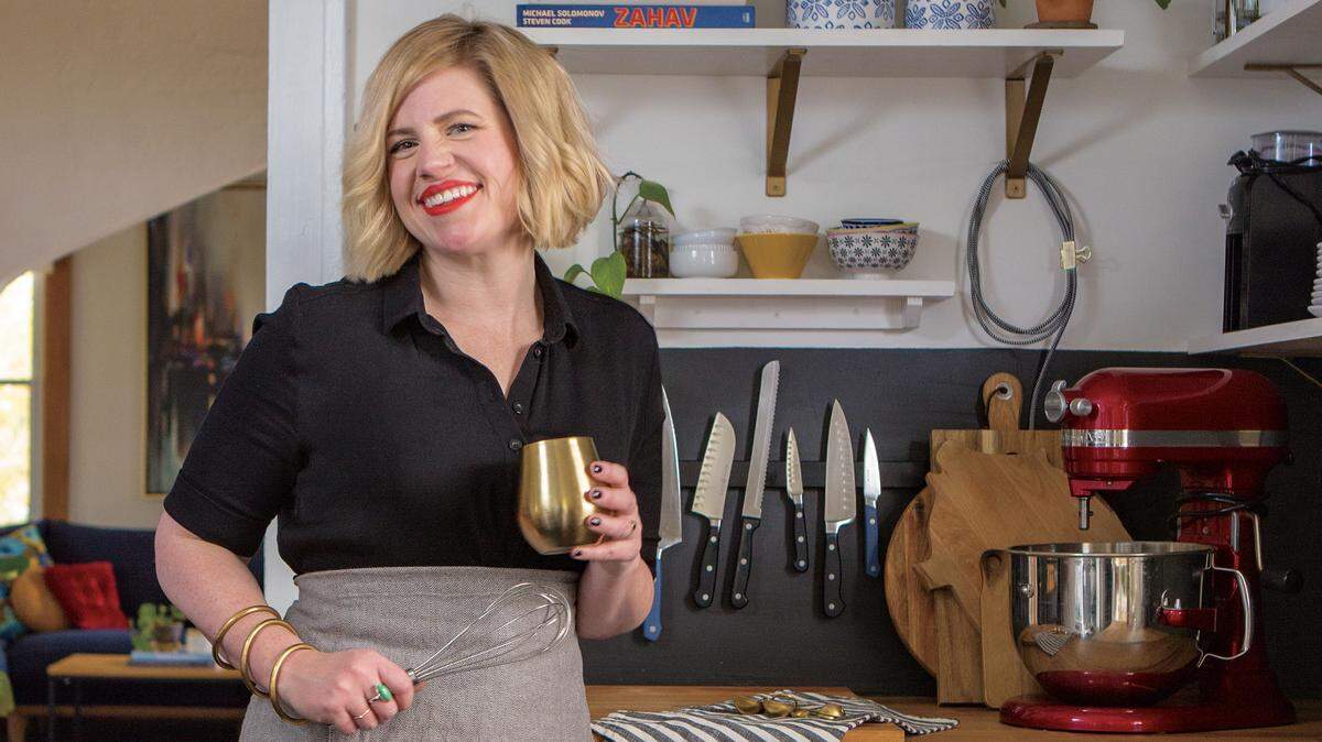 In the HGTV-induced era of open floor plans, Emily Farris has learned to love her closed-off kitchen.