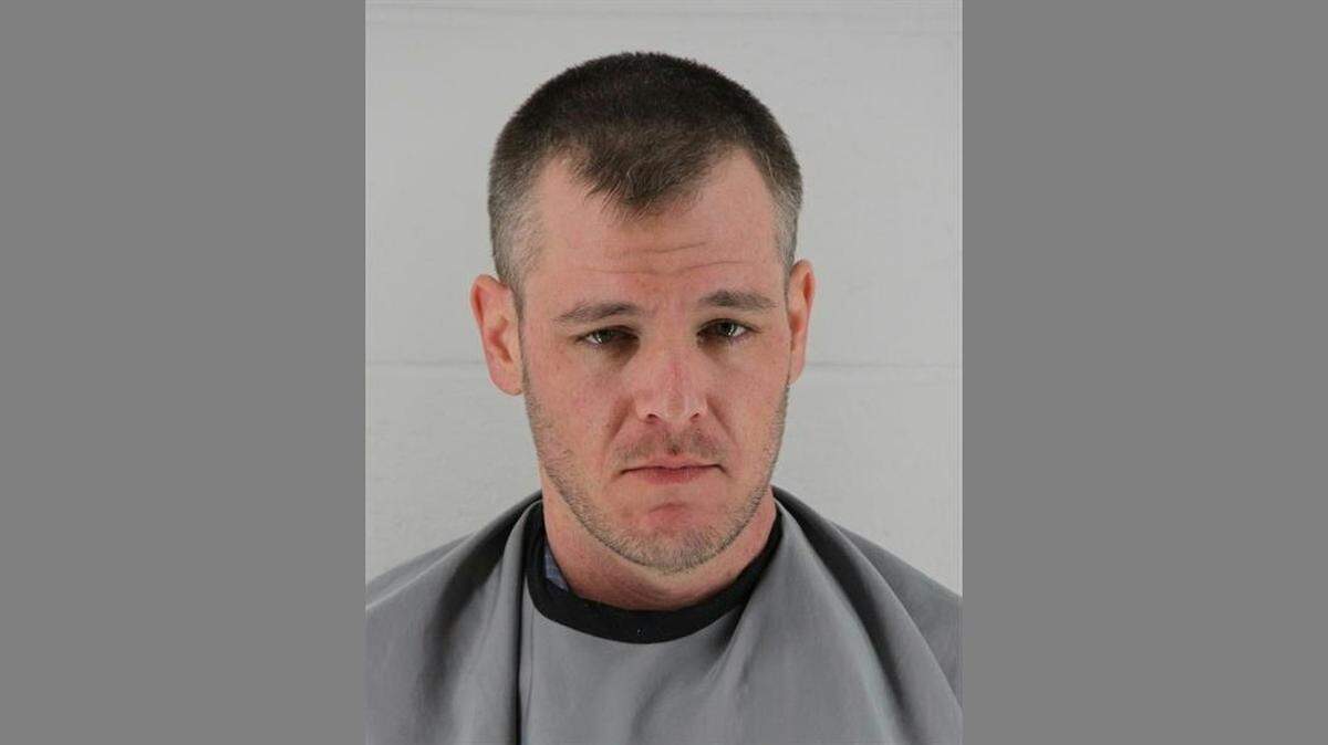 Brian Lahey agreed to an indefinite suspension of his Kansas license amid allegations he had sex with patients and committed other violations, but he’s still licensed in Missouri.