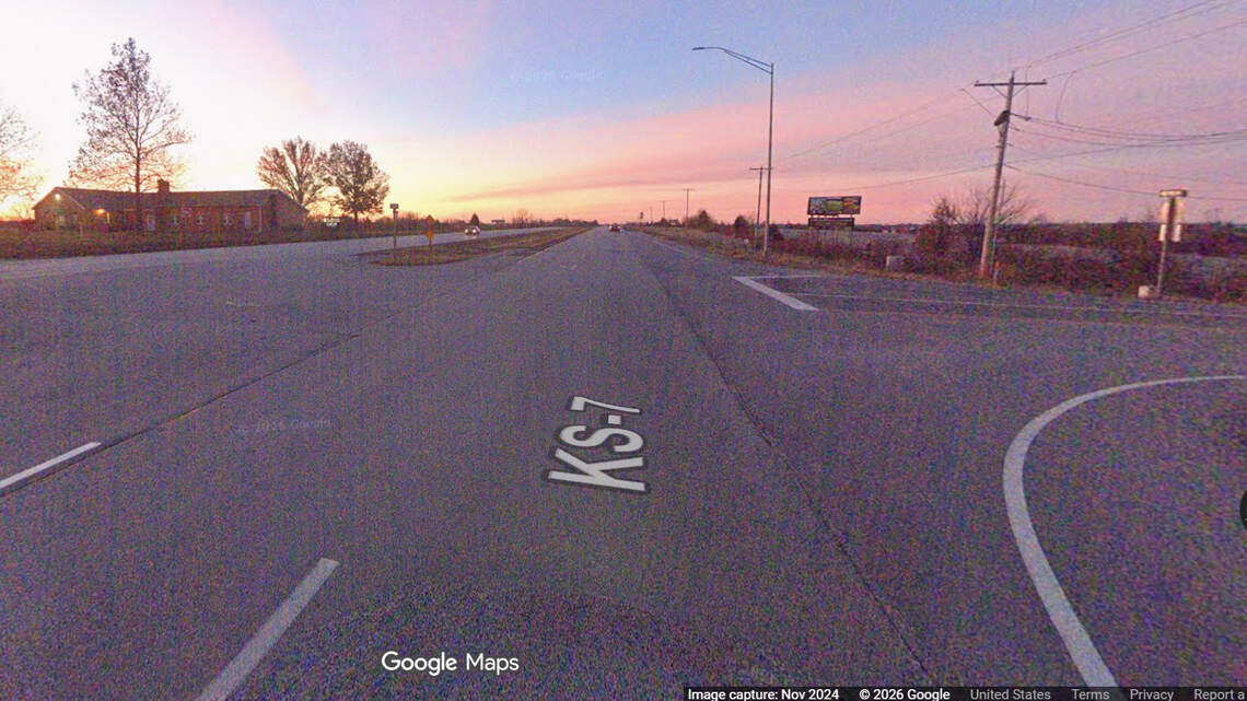 Leavenworth woman killed in two-car crash near Wyandotte County golf course