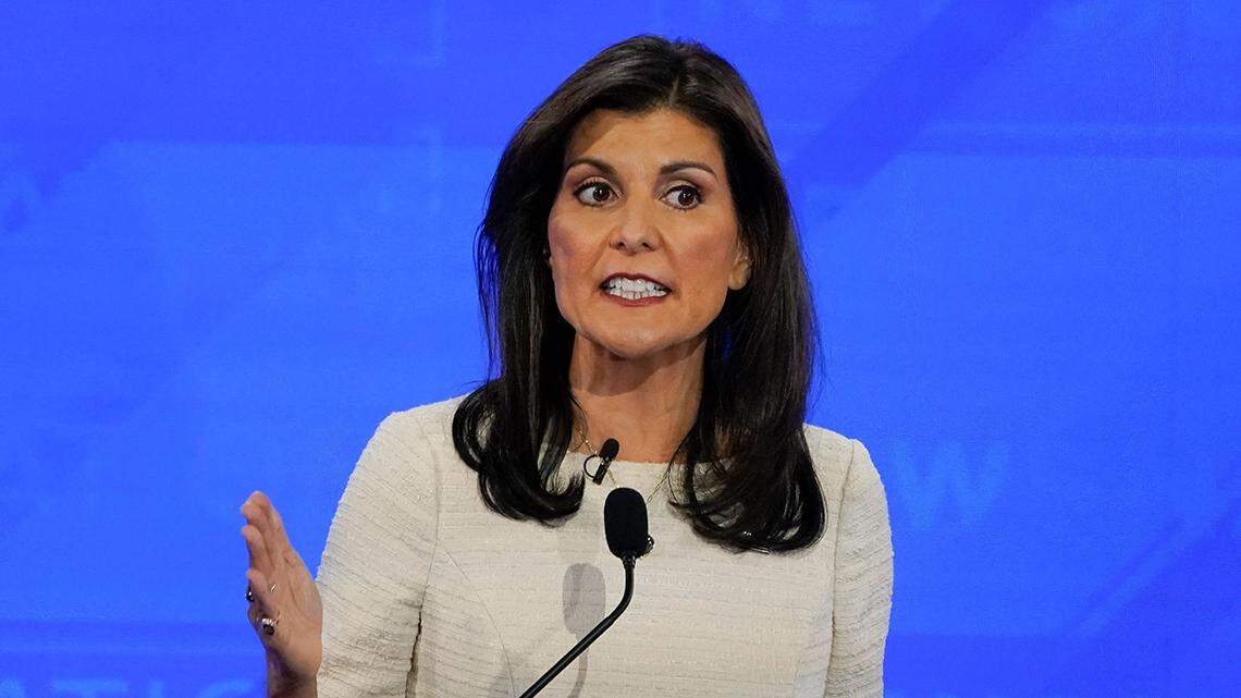 A blunder is a stupid or careless mistake. And her answer about what caused the Civil War was not careless, but calculated.