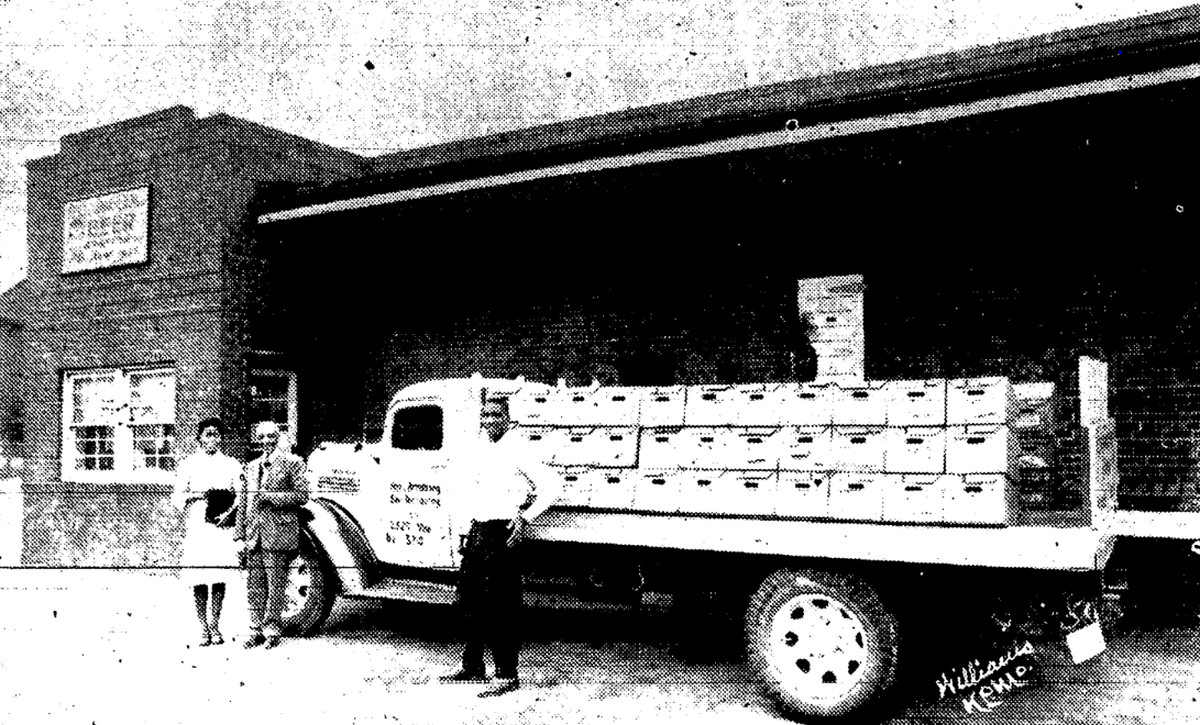 Earl Beck distributed his Henry Armstrong beer around the 18th & Vine District.
