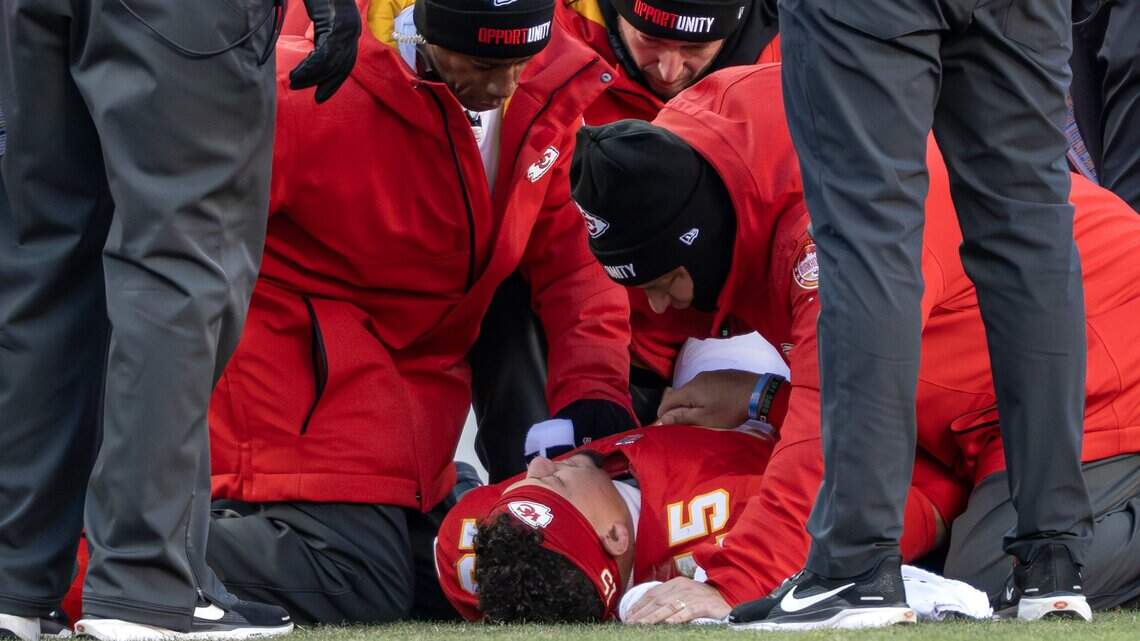 How Patrick Mahomes has helped Gardner Minshew prep for Chiefs game from ...